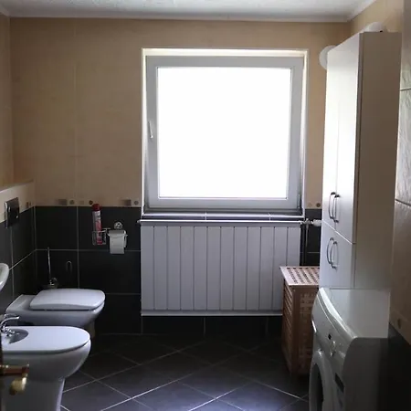 Annipanni Apartment