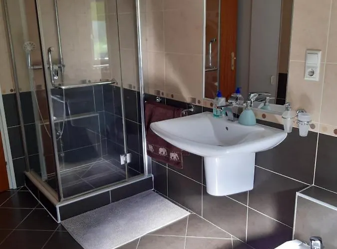 דירה Annipanni שיופוק